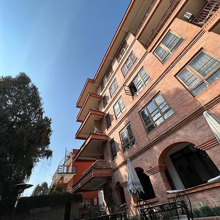 Summit Hotel Lalitpur Dış mekan fotoğraf