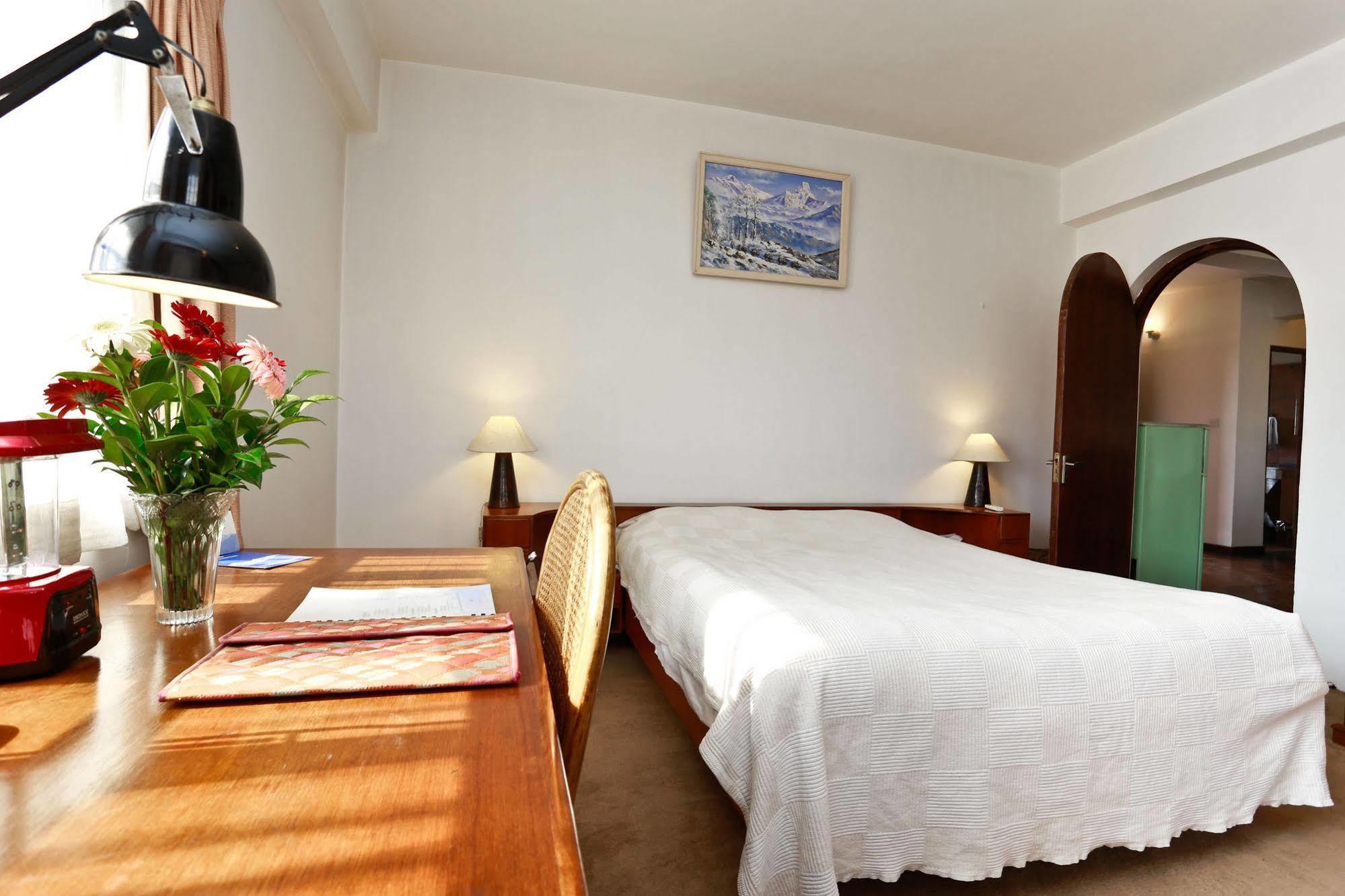 Summit Hotel Lalitpur Dış mekan fotoğraf