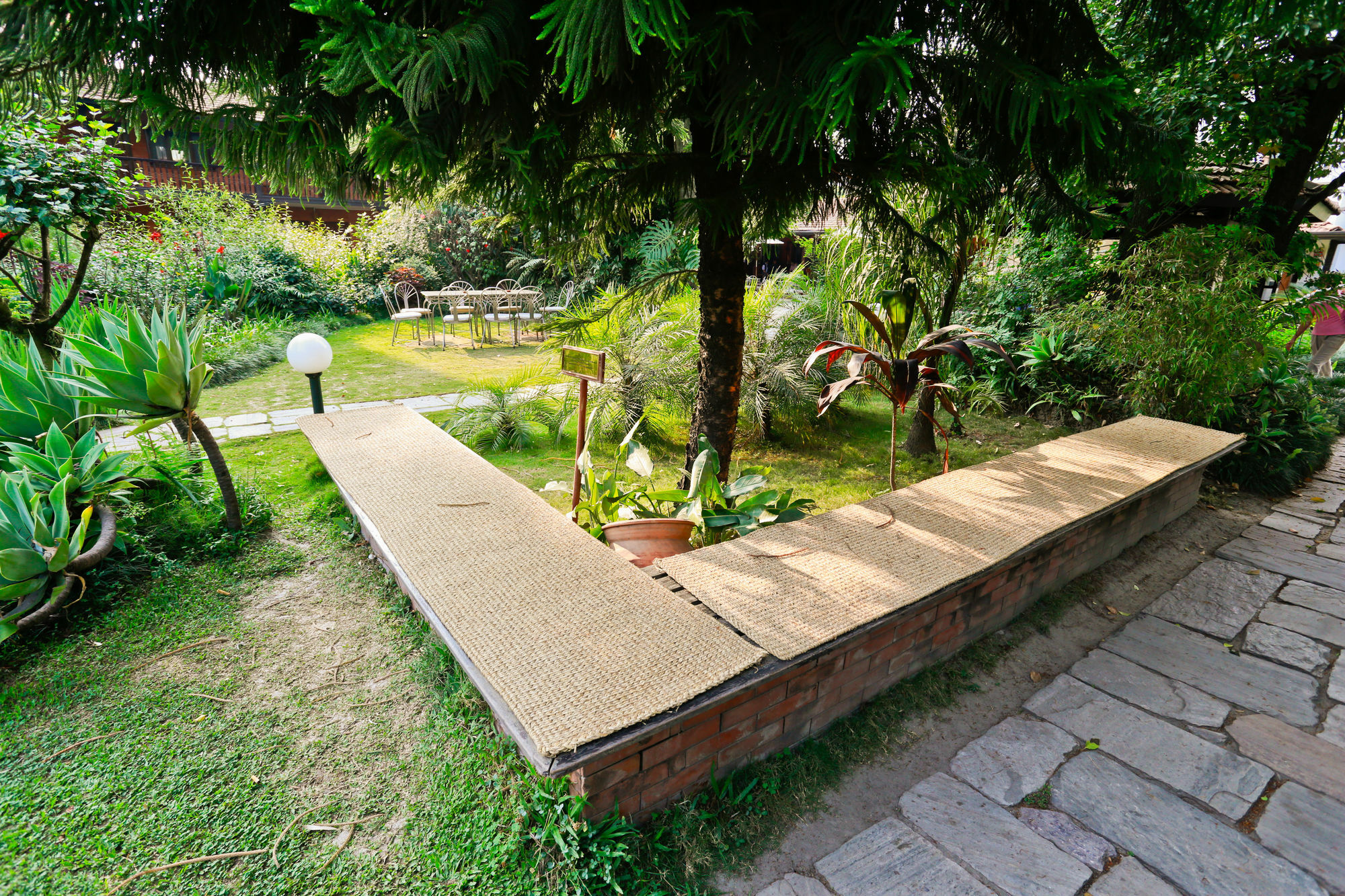 Summit Hotel Lalitpur Dış mekan fotoğraf
